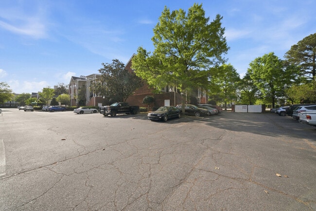 Building Photo - 205 Westover Ave