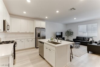 Building Photo - 1539 Eva Xing Pl