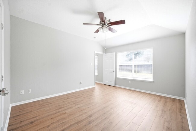 Building Photo - 14631 Hazy Ridge Ln
