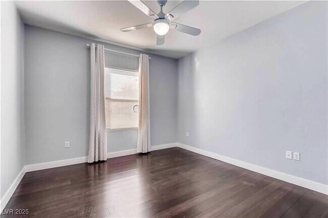 Building Photo - 840 Picotte St