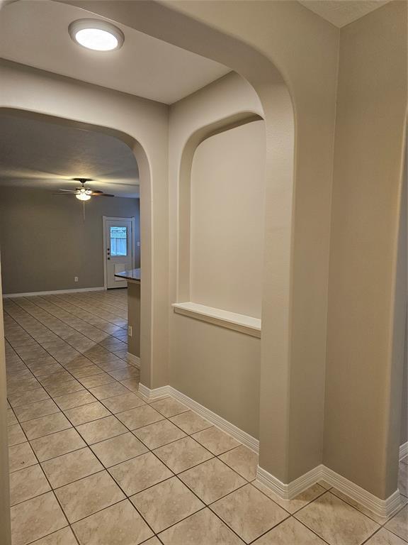 Building Photo - 6159 New Castle Ln