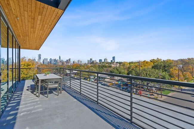 Building Photo - 1600 S 1st St