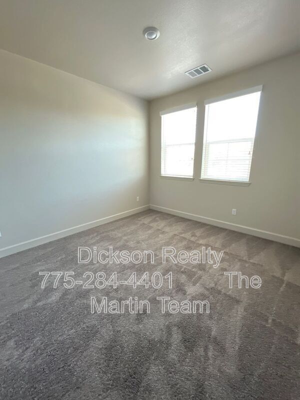 Building Photo - 1982 Maradona Dr