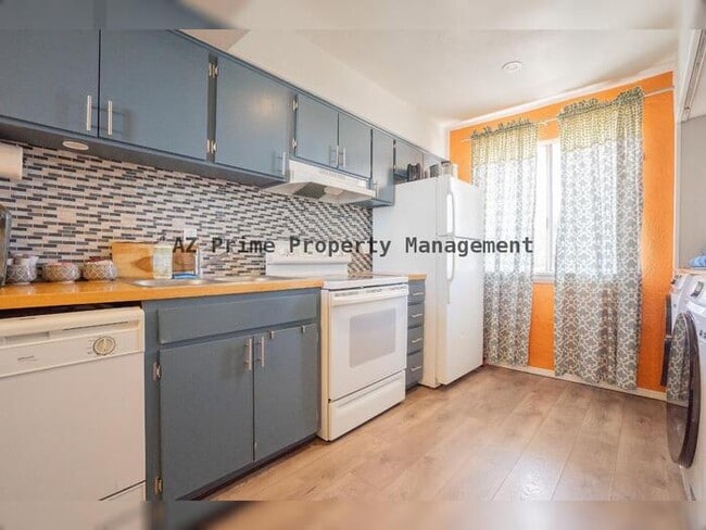 Building Photo - 3314 N 68th St