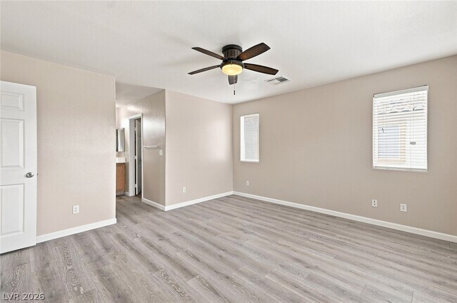 Building Photo - 1915 Sundown Canyon Dr