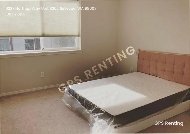 Building Photo - 16227 Northup Way