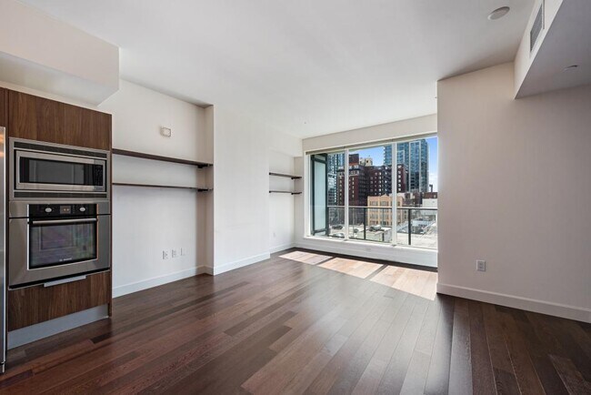 Building Photo - The Escala Condominiums - 1 bedroom + den