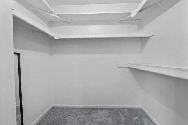 Building Photo - 53638 Springhill Meadows Dr