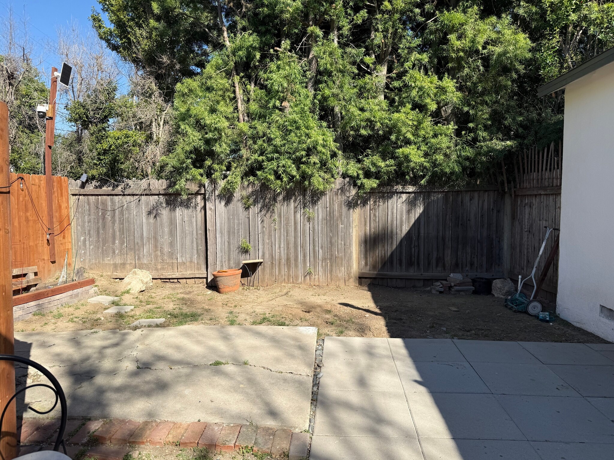 Building Photo - 11527 Albers St