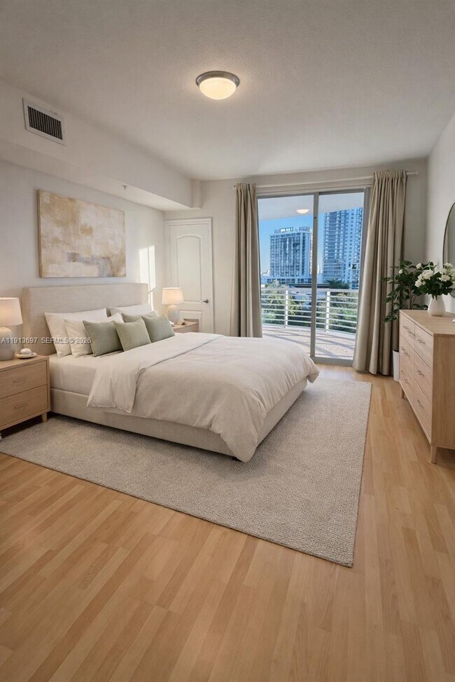 Building Photo - 1830 Radius Dr