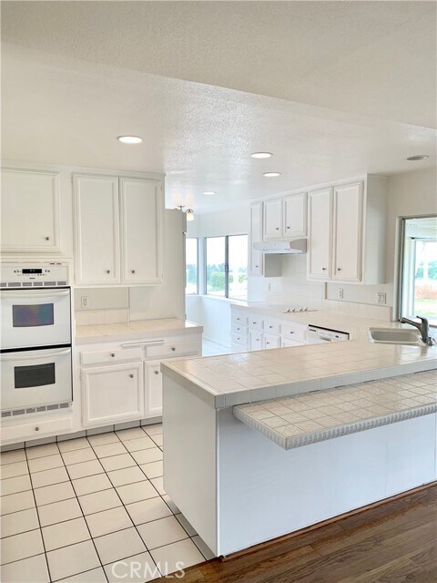 Building Photo - 935 Tiller Way