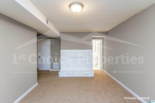 Building Photo - 4021 Debby Dr