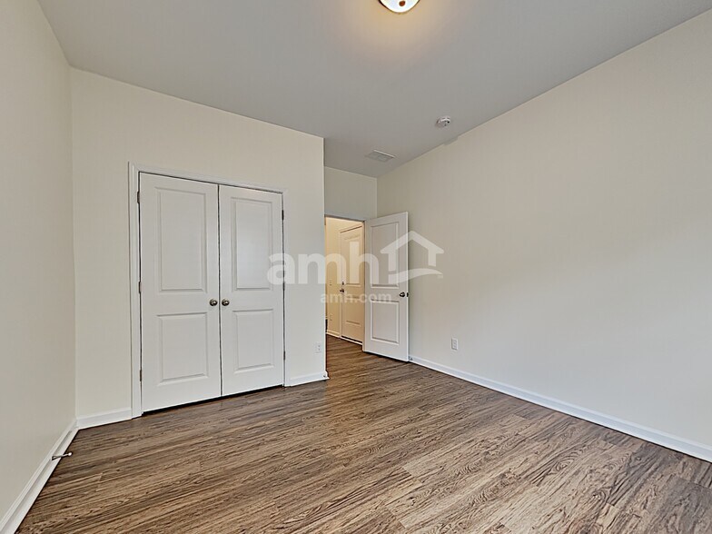 Building Photo - 134 Orion Way