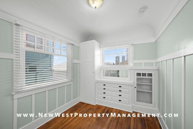 Building Photo - Charming Sherman Heights 2-Bedroom, Available Now!