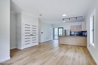 Building Photo - 1540 Lake Ln