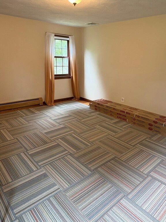 Building Photo - 465 Forest St