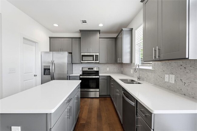 Building Photo - 2251 Mulsanne Dr