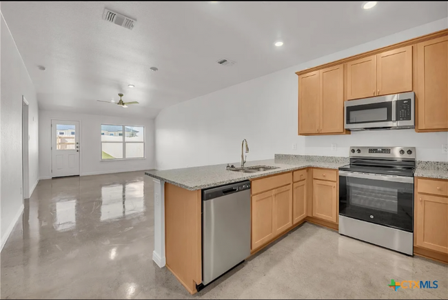Building Photo - 907 Wax Myrtle Ct