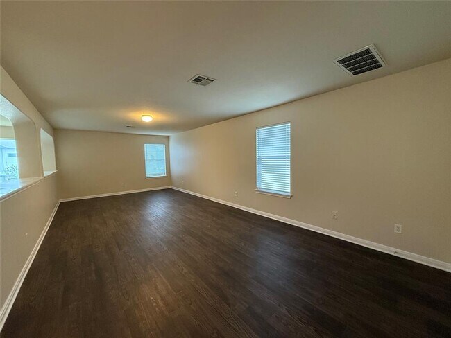 Building Photo - 1209 Laurel Oak Trail
