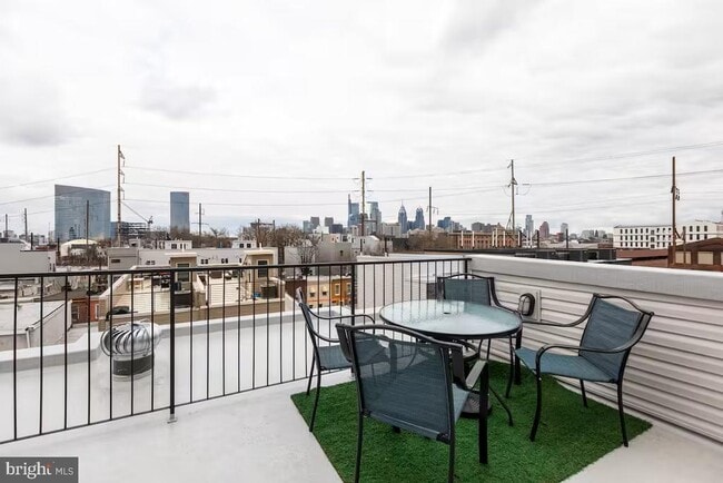 Building Photo - 2532 Annin St