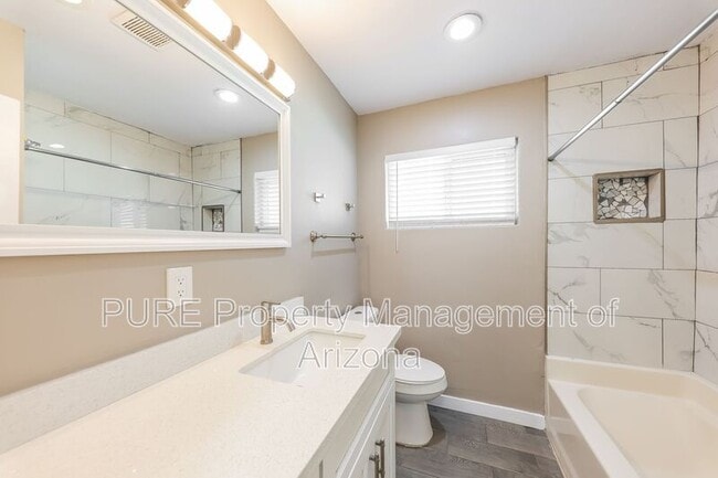 Building Photo - 3237 N 66th St