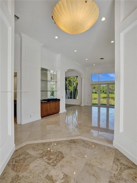 Building Photo - 16291 Bristol Pointe Dr