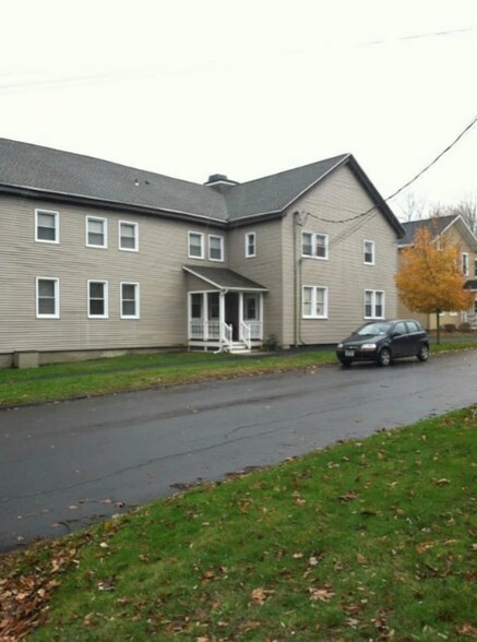 Building Photo - 49 Tappan St