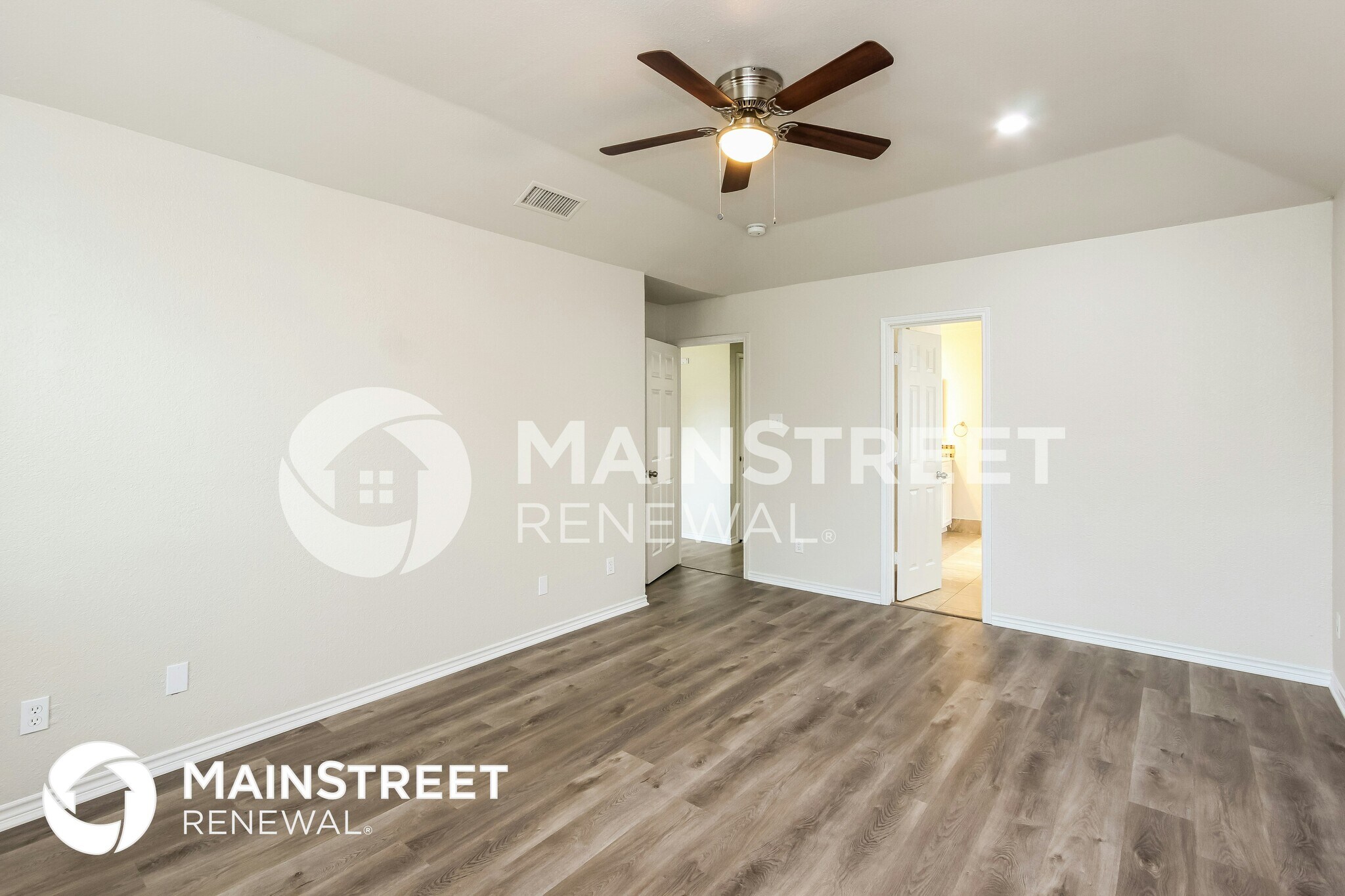 Building Photo - 9214 Chimneywood Dr