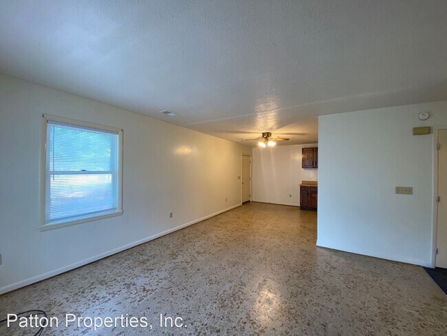 Building Photo - 3 br, 2 bath House - 2723 Dubard Street