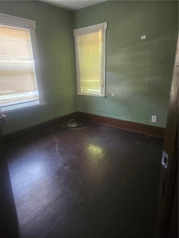 Building Photo - 26 Finch St