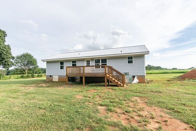 Building Photo - 2927 Greensboro Hwy