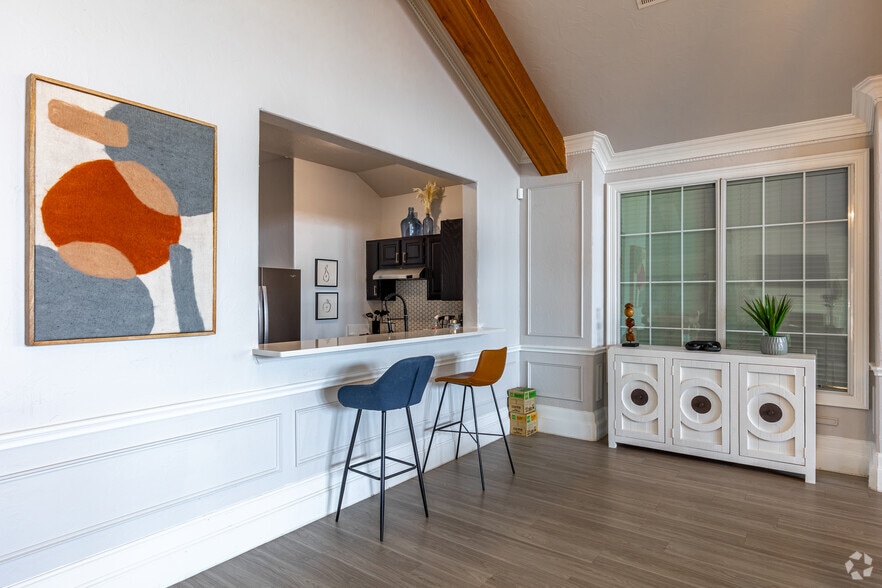 Clubhouse - The Arwen