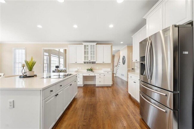 Building Photo - 870 Longstone Landing