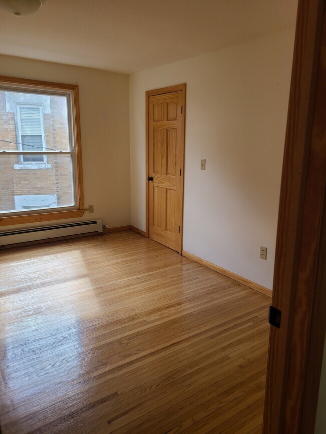 Bedroom 2 - 522 N Main St