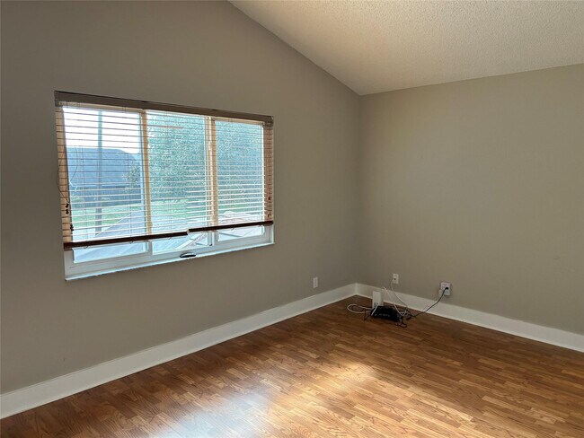 Building Photo - 7430 Ashley Shores Cir