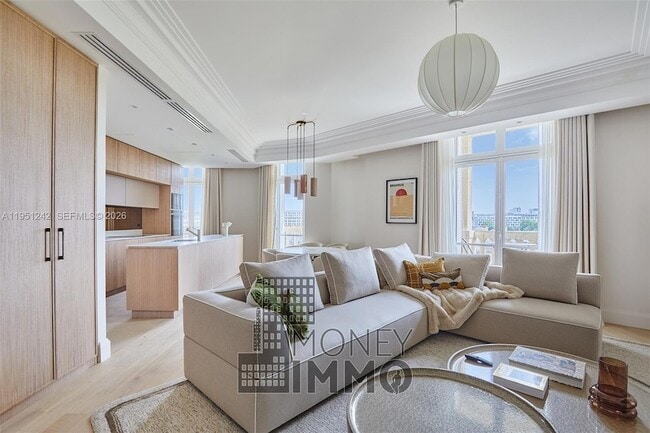 Building Photo - 9 Avenue Frederic Le Play Ave