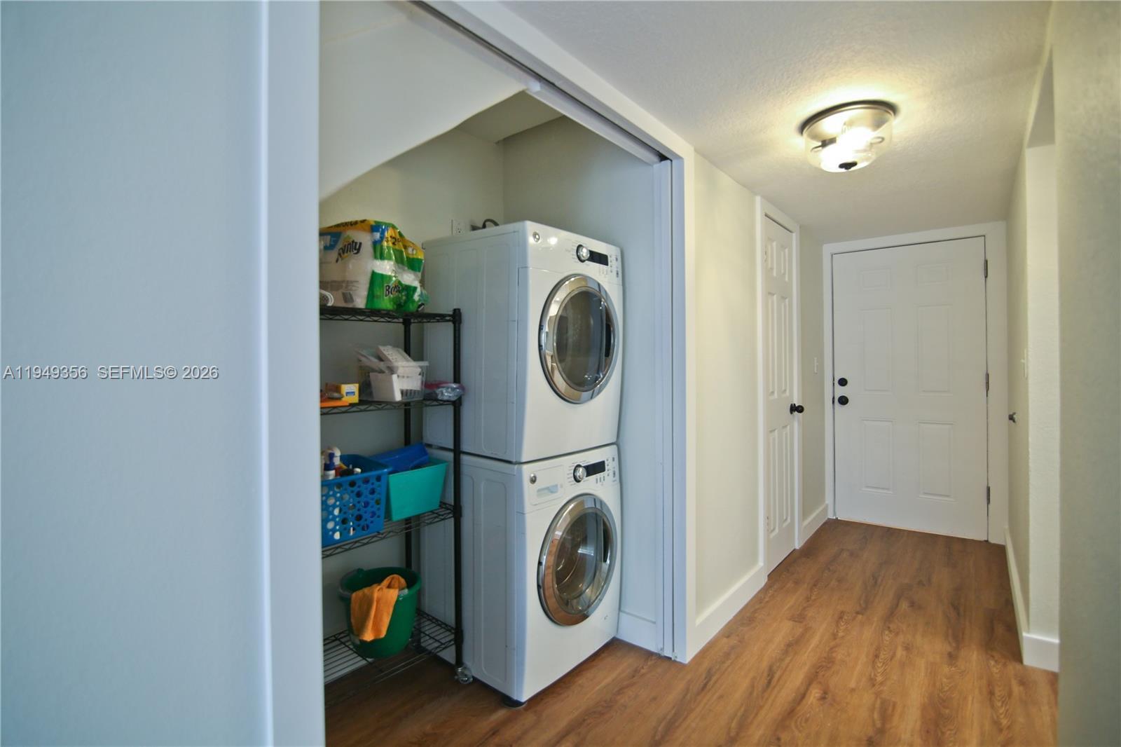 Building Photo - 8500 SW 109th Ave