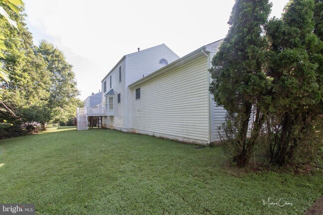 Building Photo - 14114 Silent Wood Way