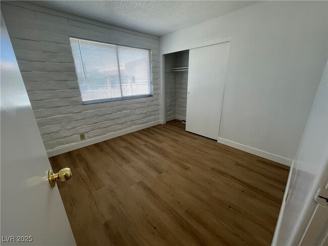 Building Photo - 2198 Capistrano Ave