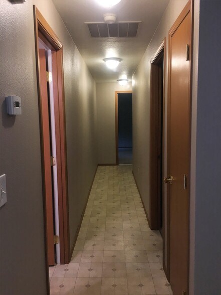 Building Photo - 3715 70th Ave NW