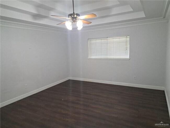 Building Photo - 2813 Hawk Ct