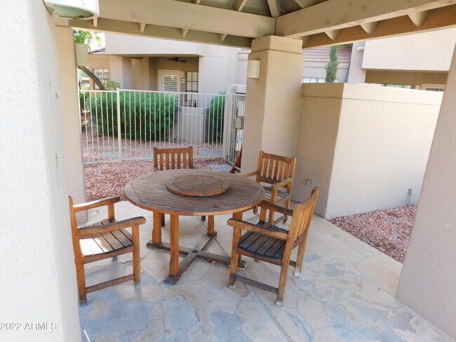 Building Photo - 5950 N 78th St