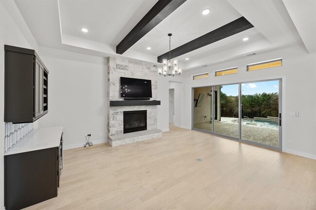 Building Photo - 116 Stardusty