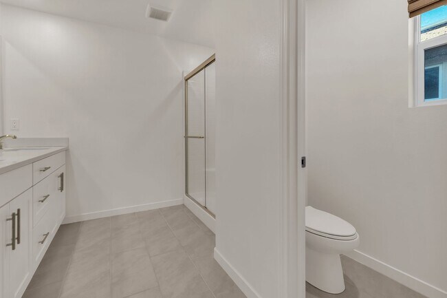 Building Photo - 16162 Juno Way