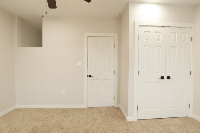 Building Photo - Welcome Home!