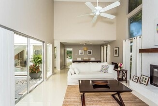 Building Photo - 16351 Craighurst Dr