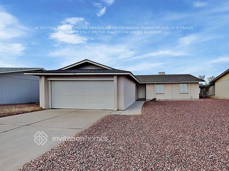 Primary Photo - 246 W Kristal Way