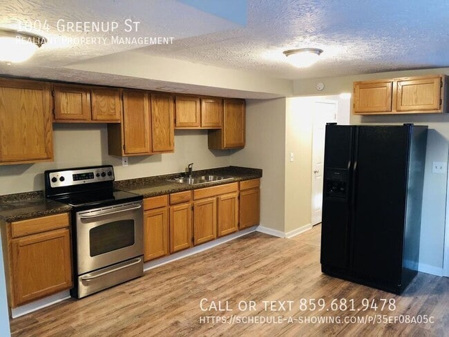 Building Photo - 1004 Greenup St