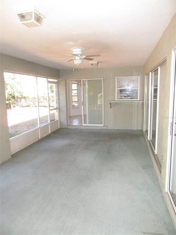 Building Photo - 23252 McQueeney Ave