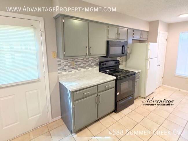 Building Photo - 4588 Summer Creek Cove